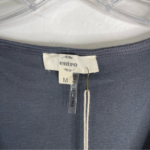 NWT Entro gray red floral embroidered stretch cross front midi dress medium - Picture 5 of 8